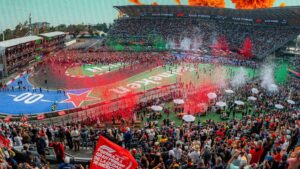 Celebridades e influencers llegando al paddock del Gran Premio de México.
