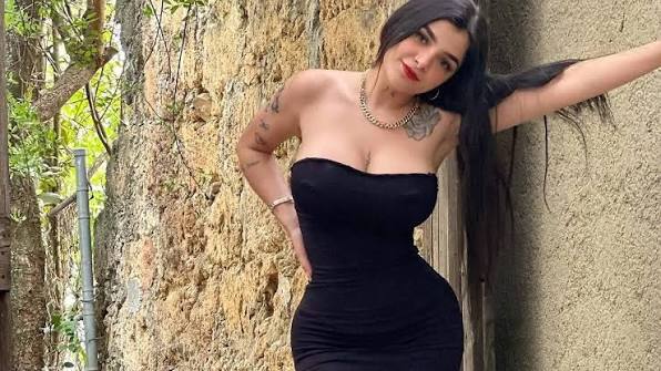 Karely Ruiz es presentada como la primera participante confirmada de La Mansión VIP 2 de HotSpanish.